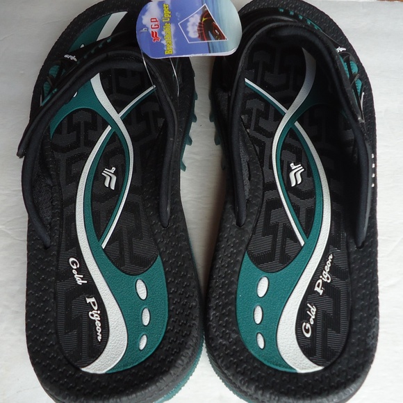 NWT. SIZE EU 41. GOLD PIGEON men’s slide sandals. main image 6